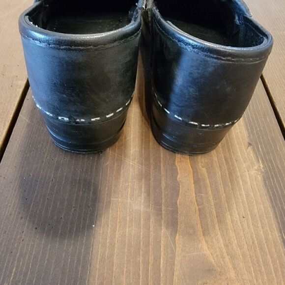 Sanita Youth Black Leather Clogs EU 31 (US 1.5) - Picture 4 of 6